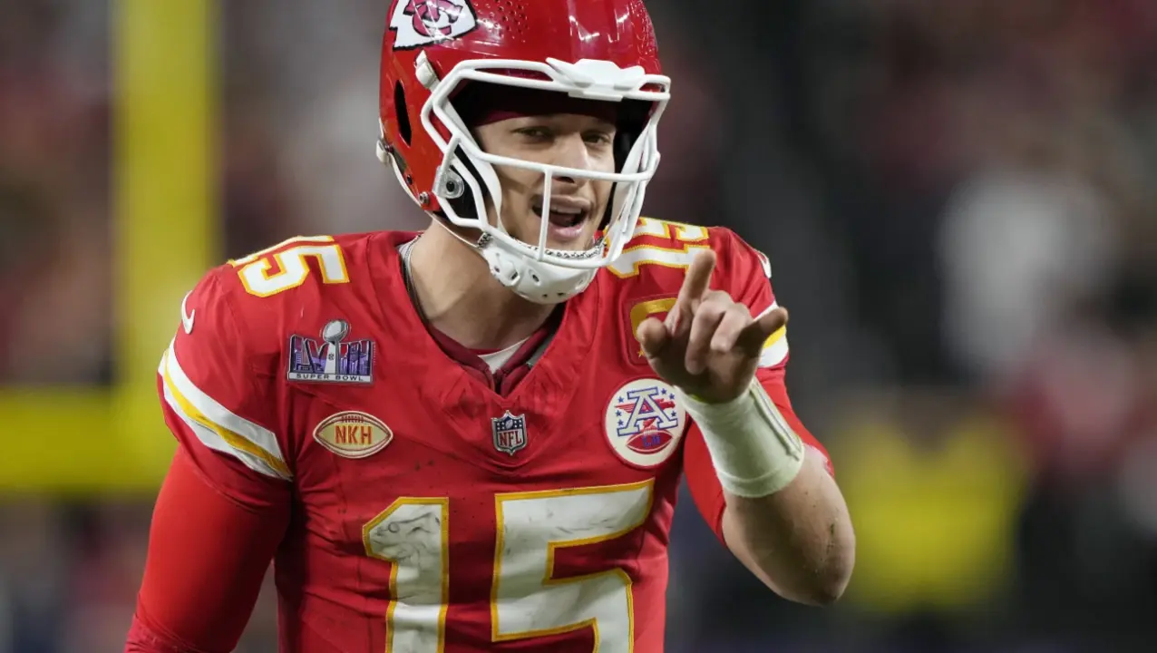 Patrick Mahomes is a unanimous choice for the top spot in the quarterback rankings Patrick Mahomes has separated himself from all the other quarterbacks.