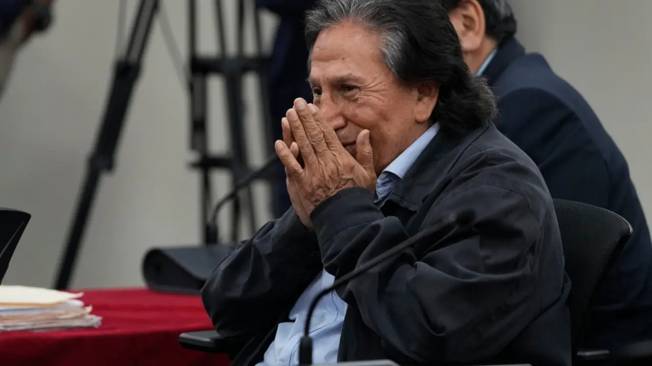 Peru’s Ex-President Toledo Gets Over 20 Years in Prison in Case Linked to Corruption Scandal Peru’s ex-president Toledo gets more than 20 years in prison in case linked to corruption scandal