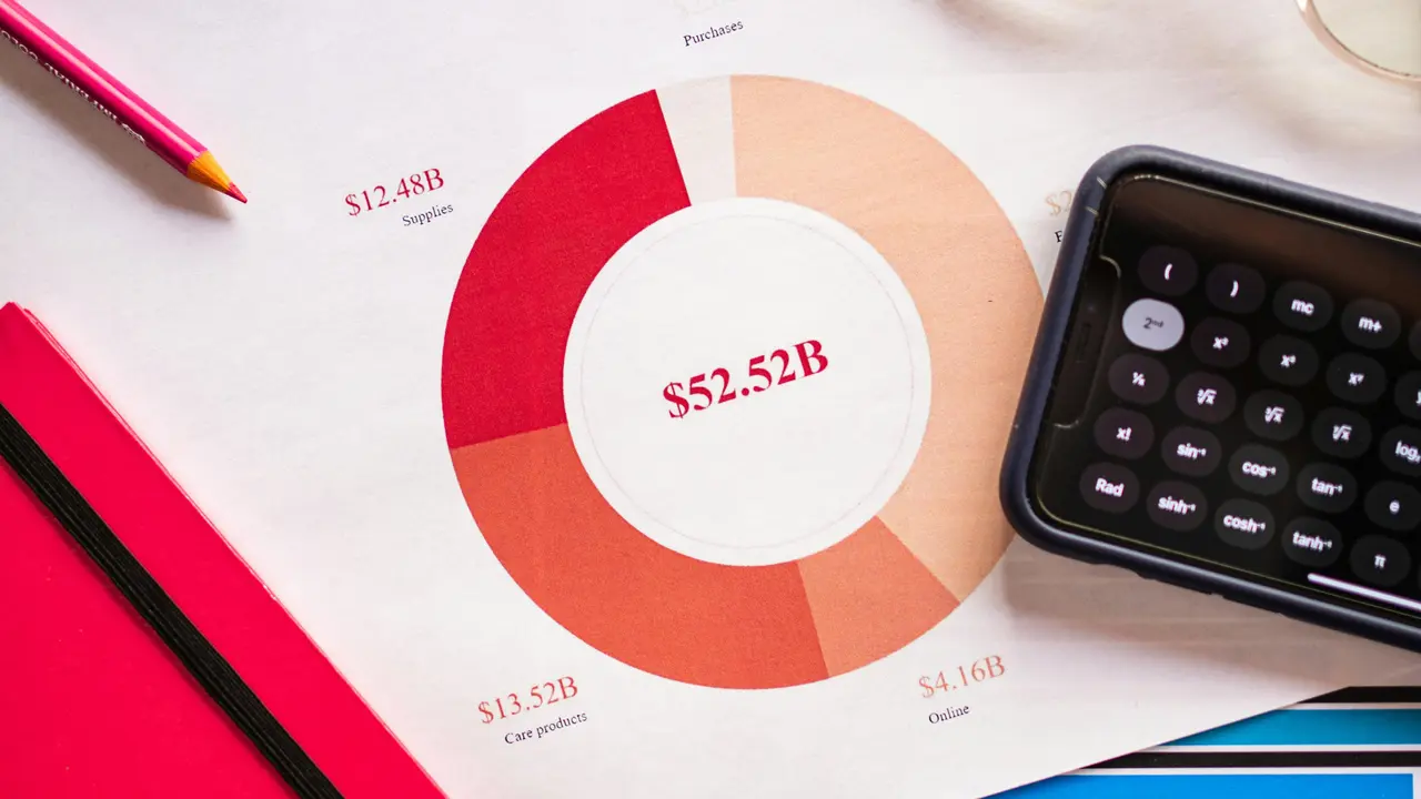 Super Micro slides after margin, profit forecasts disappoint STOCK 4