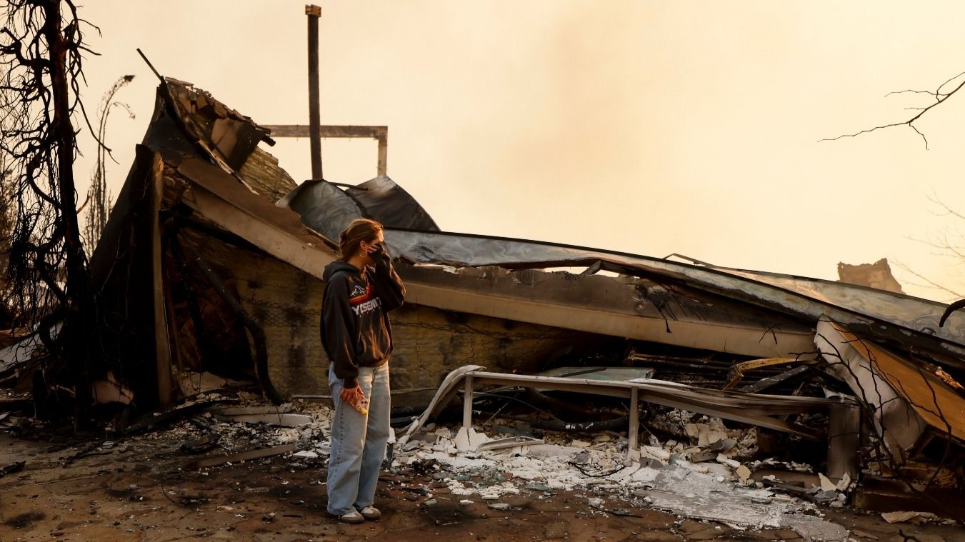 Photos capture how wildfires are ravaging through Southern California 3 days after igniting