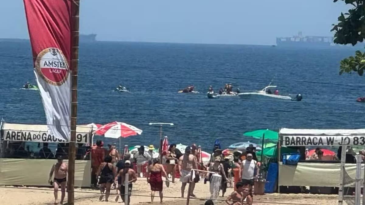 Plane Suffers Nose-Dive Crash Into Sea Off Rio De Janeiro’s Copacabana Beach, Pilot Killed