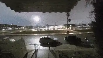 Philadelphia Tragedy: Plane Carrying Child Patient Crashes Near Mall; Sets Homes, Cars on Fire Philadelphia Plane Crash