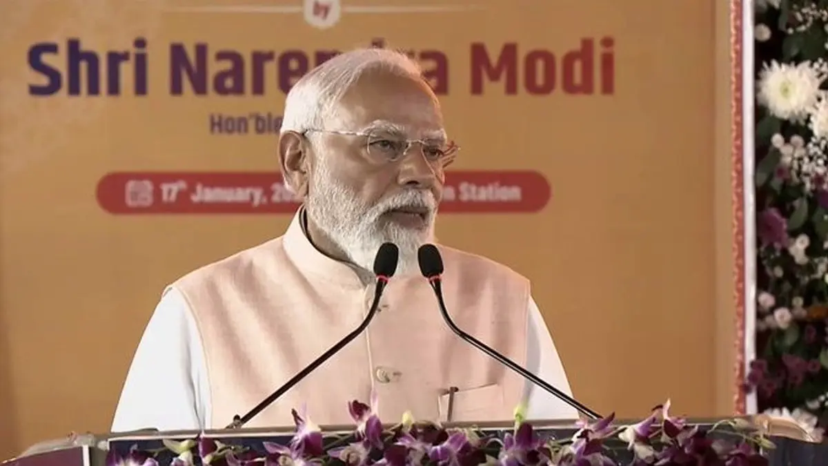 ‘Asli Poriborton’: PM Modi Targets Mamata Govt, Calls for Real Change in West Bengal ‘Asli Poriborton’: PM Modi Targets Mamata Govt, Calls for Real Change in West Bengal