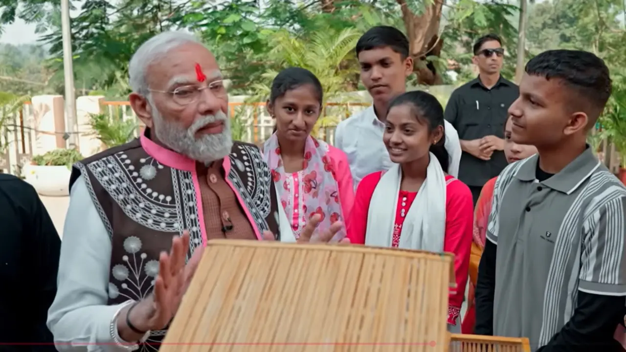 'कैसा प्रधानमंत्री है जो सोने को बोल रहा है', Pariksha Pe Charcha में ऐसा क्यों बोले PM मोदी? टेंशन दूर करने के लिए बच्चों को दिए ये 2 टिप्स PM Modi