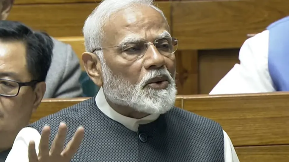 PM Modi attack on Kejriwal