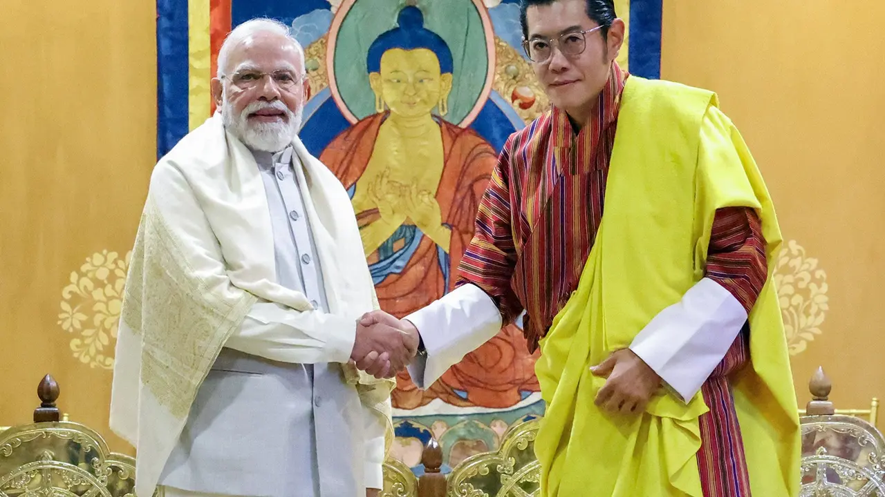 PM Modi, Bhutan King Hold Discussions On Cooperation Across Energy, Capacity-Building, Defence Sectors PM Modi, Bhutan King Hold Discussions On Cooperation Across Energy, Capacity-Building, Defence Sectors
