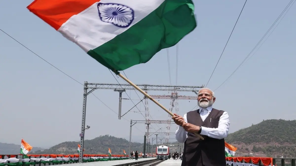 Stunning Visuals: PM Modi Proudly Waves Tricolour At World's Highest Chenab Rail Bridge In Jammu and Kashmir PM Modi, Chenab rail bridge