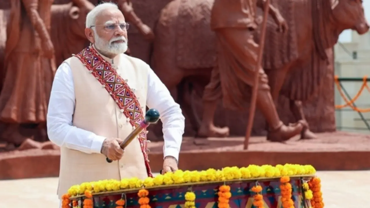 PM Modi Gujarat Visit