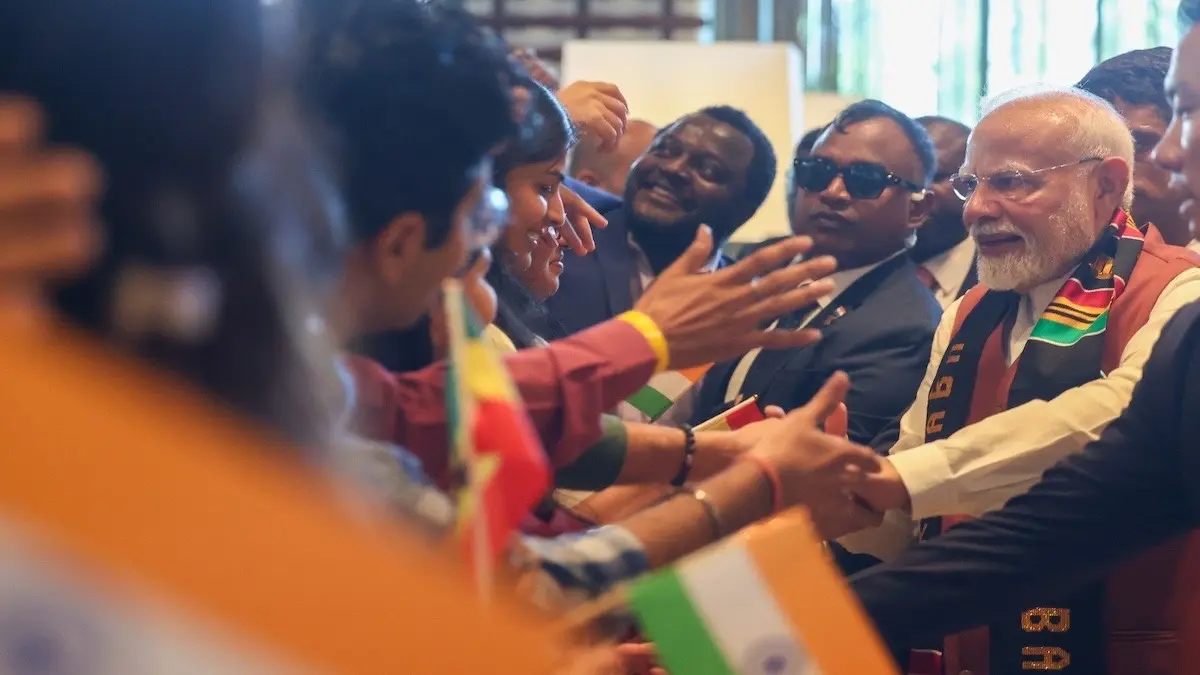 Ghana Children Recite Hare Rama Hare Krishna Before PM Modi As They Him In Accra | Watch PM Modi in Ghana
