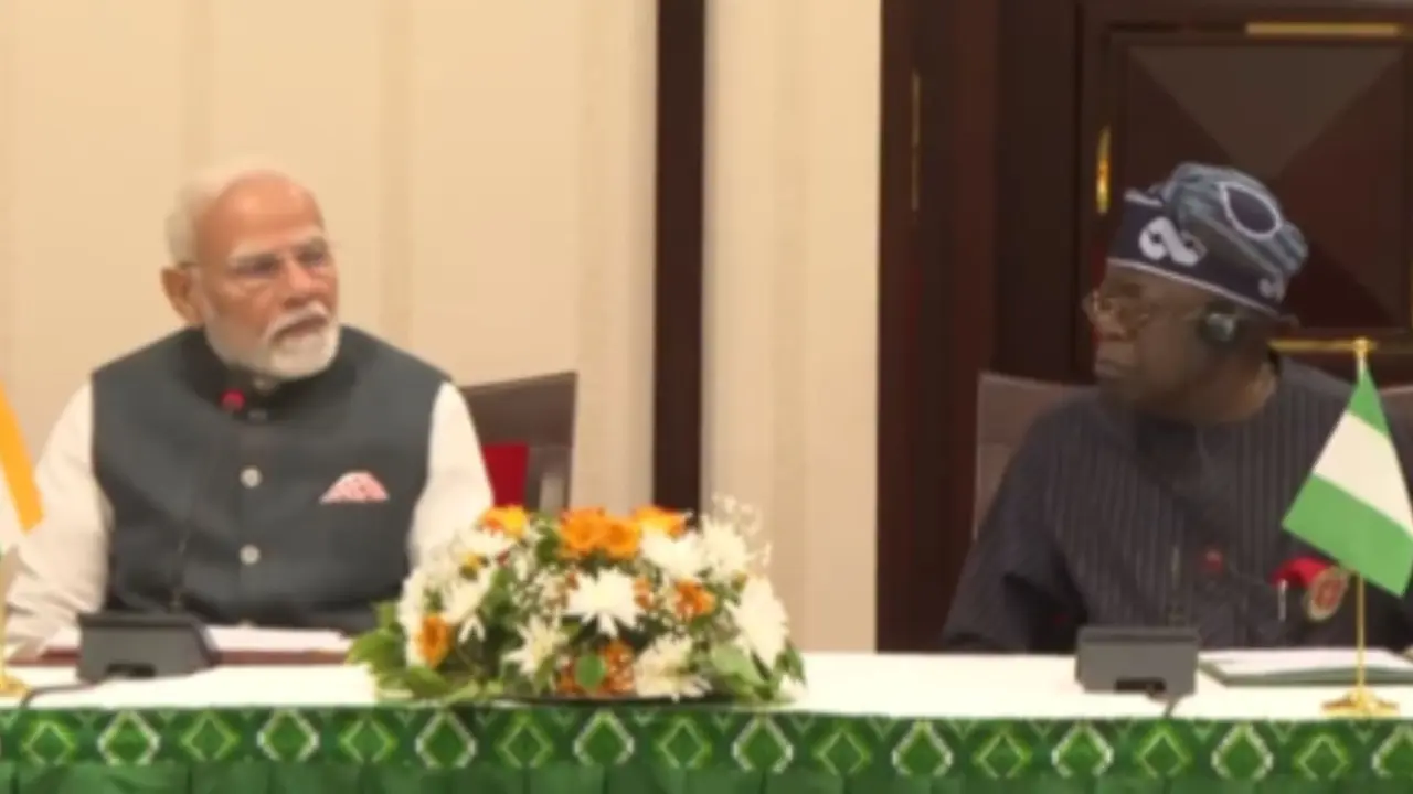 PM Modi in Nigeria: पीएम मोदी ने नाइजीरिया के राष्ट्रपति से की मुलाकात, कई मुद्दों पर हुई बातचीत pm modi in nigeria