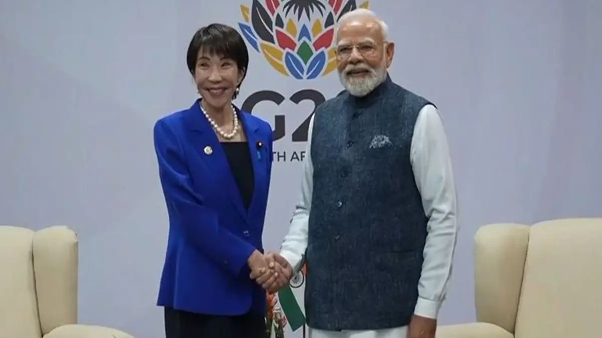 PM Modi Meets Japan’s New Prime Minister Sanae Takaichi at G20 Summit, Engages Key Global Leaders