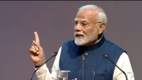 PM Modi Pays Homage to 26/11 Victims