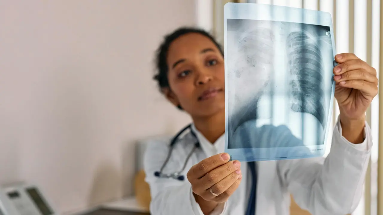 World Pneumonia Day 2024: Report Highlights Surge In Pneumonia Cases Among Children Pneumonia