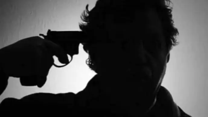 अयोध्या में शादी के कुछ घंटों के बाद पति ने पत्नी की हत्या कर आत्महत्या की Police SHO Kills Self With Service Revolver In MP’s Chhatarpur