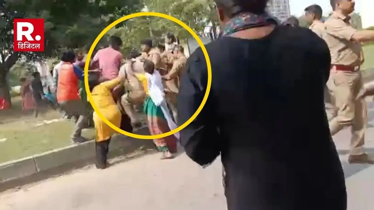 Police team attacked in Lucknow