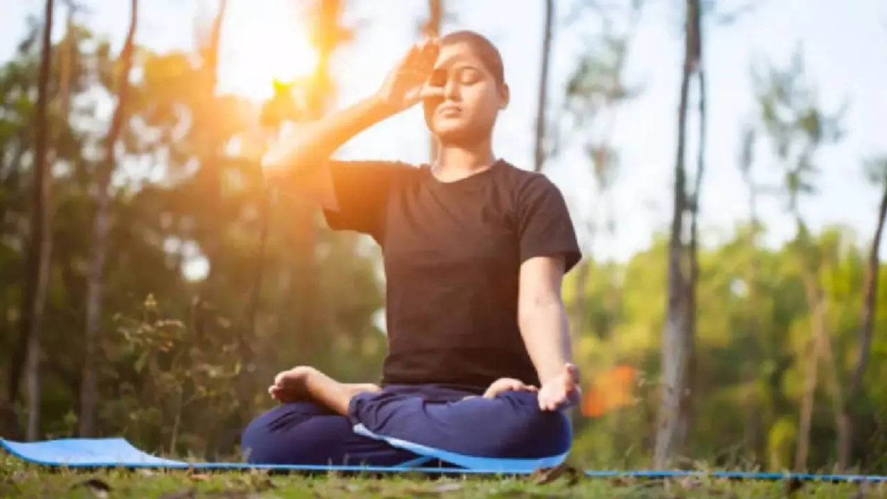 हर व्यक्ति को सुबह 5 प्राणायाम क्यों करने चाहिए? स्वामी रामदेव का मार्गदर्शन Pranayamas