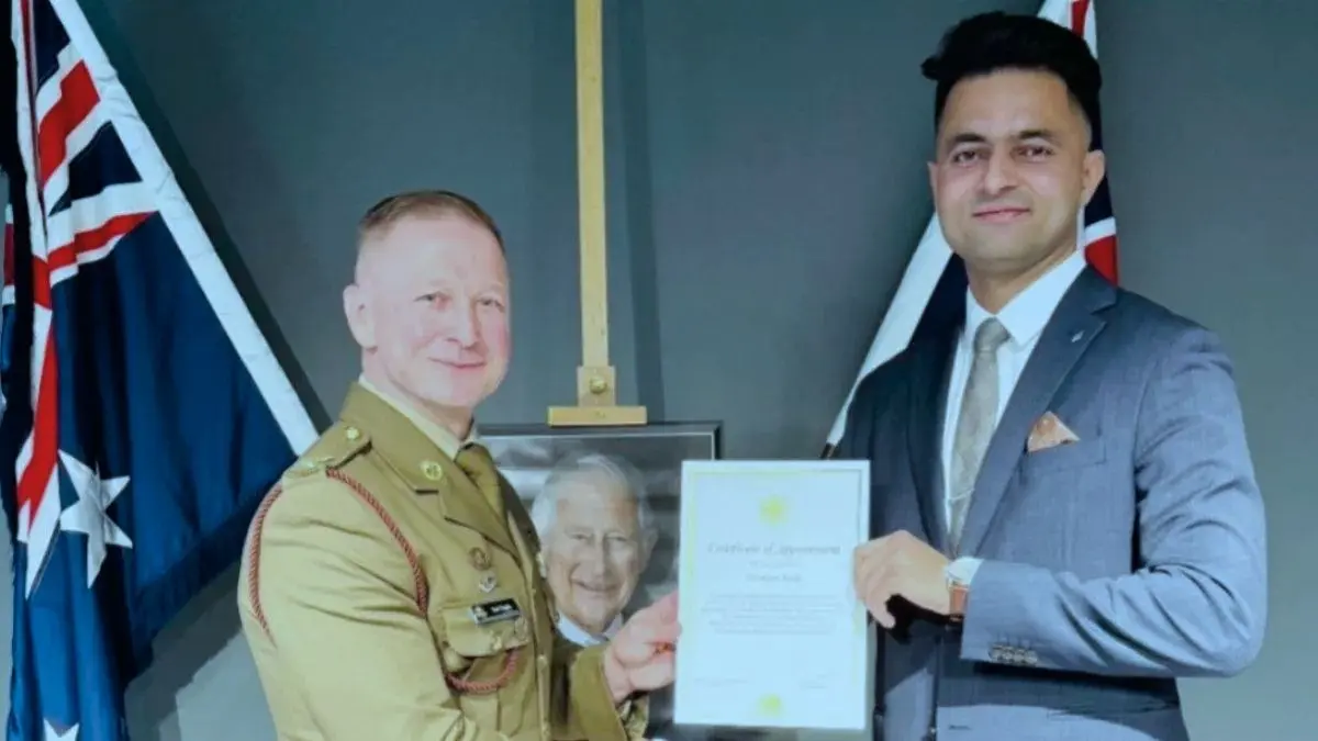 Prasannajit Malik took oath as Lieutenant in Australian Army