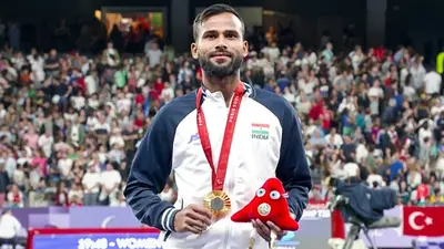 'I Left High Jump For 5-6 Months...': Paralympics Gold Medalist Praveen Kumar Recalls Quitting After 2019 Junior World Championship Praveen Kumar posing with his gold medal