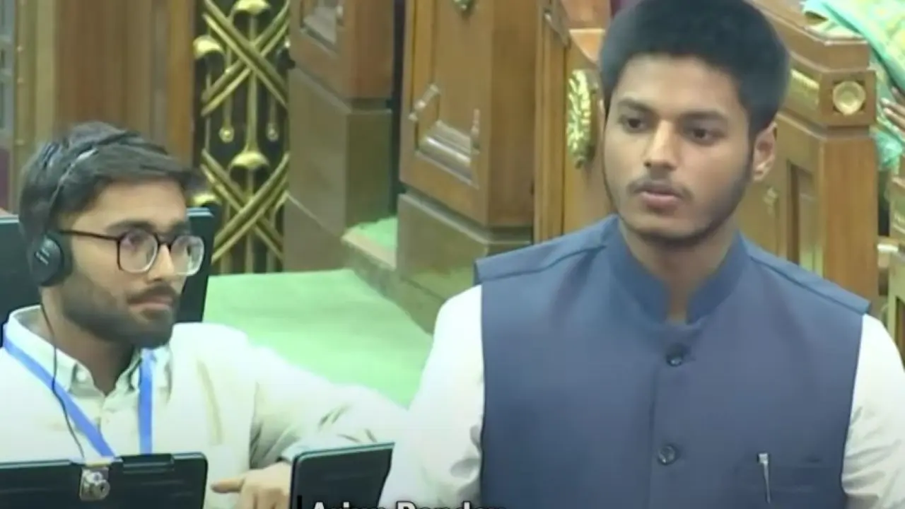 Prayagraj Student Arjun Pandey’s Speech at UP Yuva Sansad Goes Viral