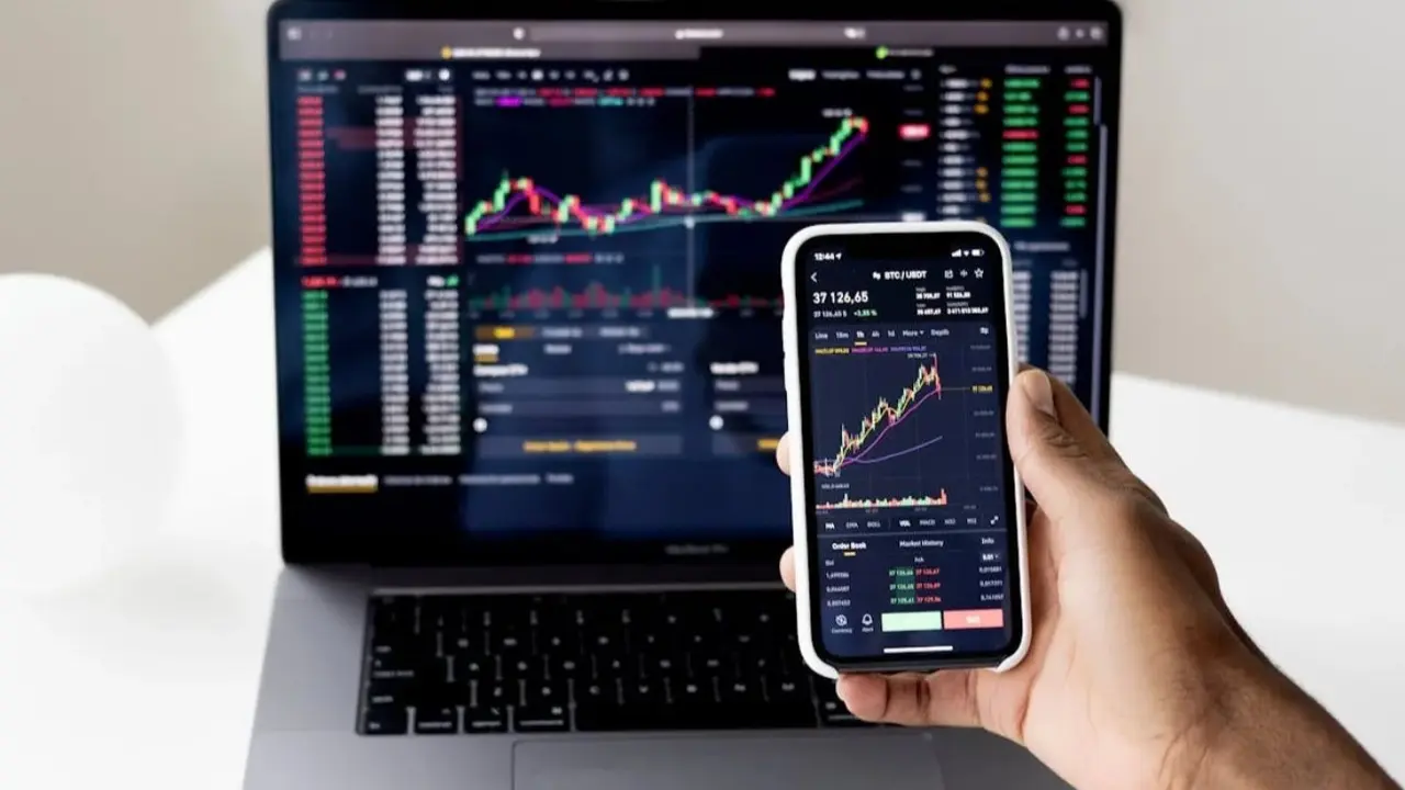 सेंसेक्स और निफ्टी में शुरुआती कारोबार में तेजी, ये कंपनियां लाभ में रही Premier Energies Shares Surge 10% After Strong Q3 Performance