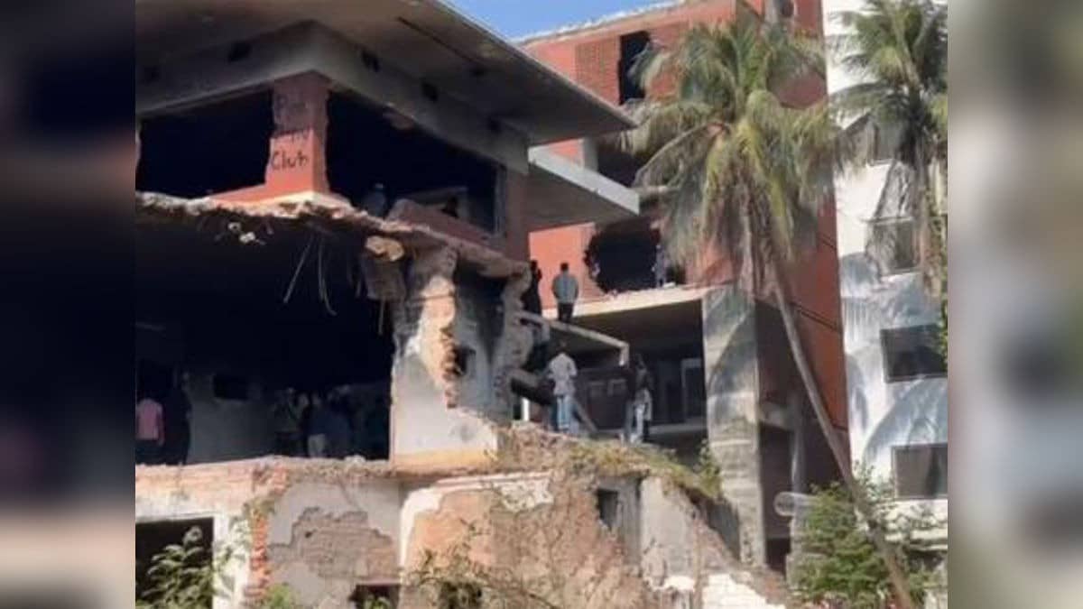 Protests Continue In Dhaka, Partially Demolished House Of Sheikh Mujibur Vandalised