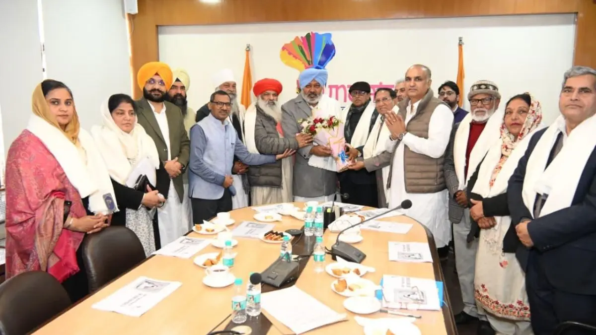 श्री गुरु रविदास जी के समानता के संदेश को अगली पीढ़ी तक पहुंचाने के लिए पंजाब सरकार की अनूठी पहल punjab govt to spread message of equality of shri Guru Ravidas Ji to the next generation