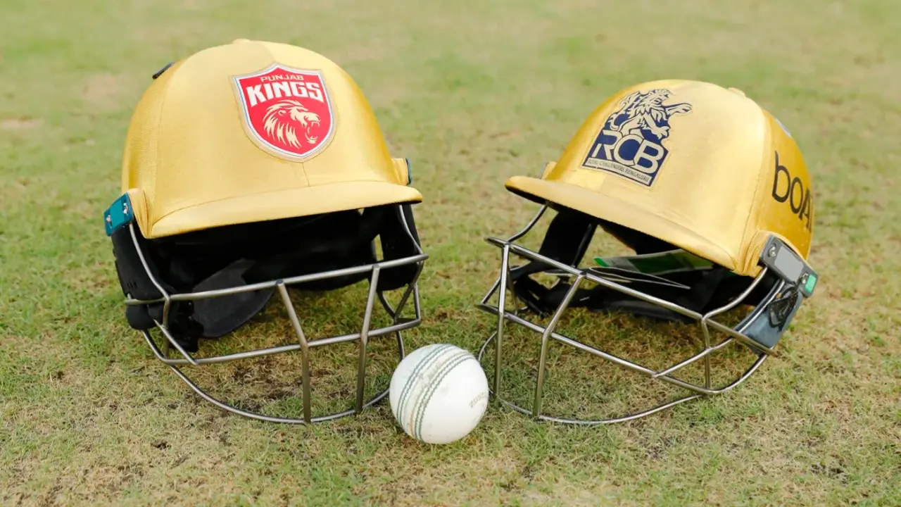 IPL 2026 Retention: Here's All You Need To Know About Total Purse Size, Rules And Squad Size And Live Streaming Ahead Of Final Deadline Punjab Kings and RCB helmets
