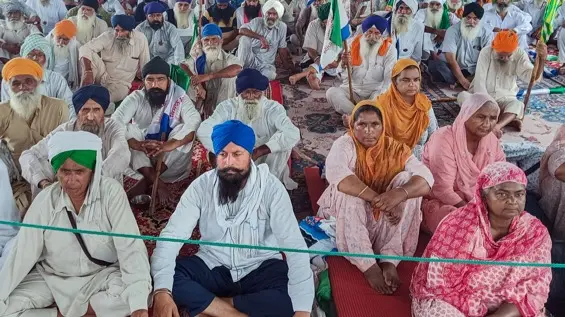 Punjab's protesting farmers have announced march towrards Delhi on December 6
