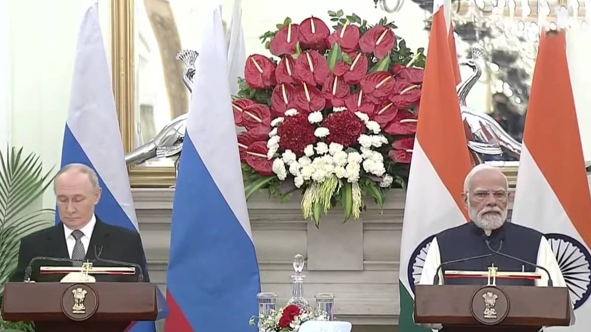 Putin In India Day 2 LIVE: PM Modi, Putin Discuss Peace In Ukraine, Fight Against Terrorism, $100 Billion Bilateral Trade, Uninterrupted Fuel Shipments