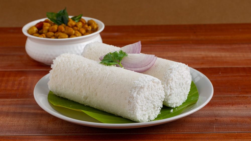  Puttu and Kadal Curry 