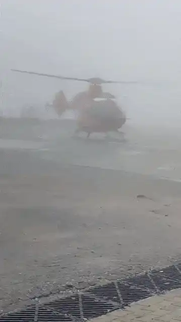4 Dead as Turkish Ambulance Helicopter Crashes Into Hospital | Video Helicopter crash in turkey
