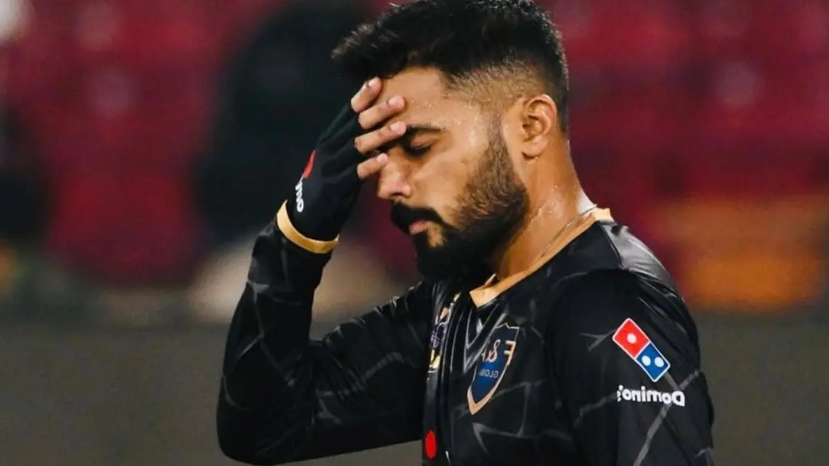 quetta gladiators captain Saud shakeel play 20 overs and make just 33 runs PSL 2025