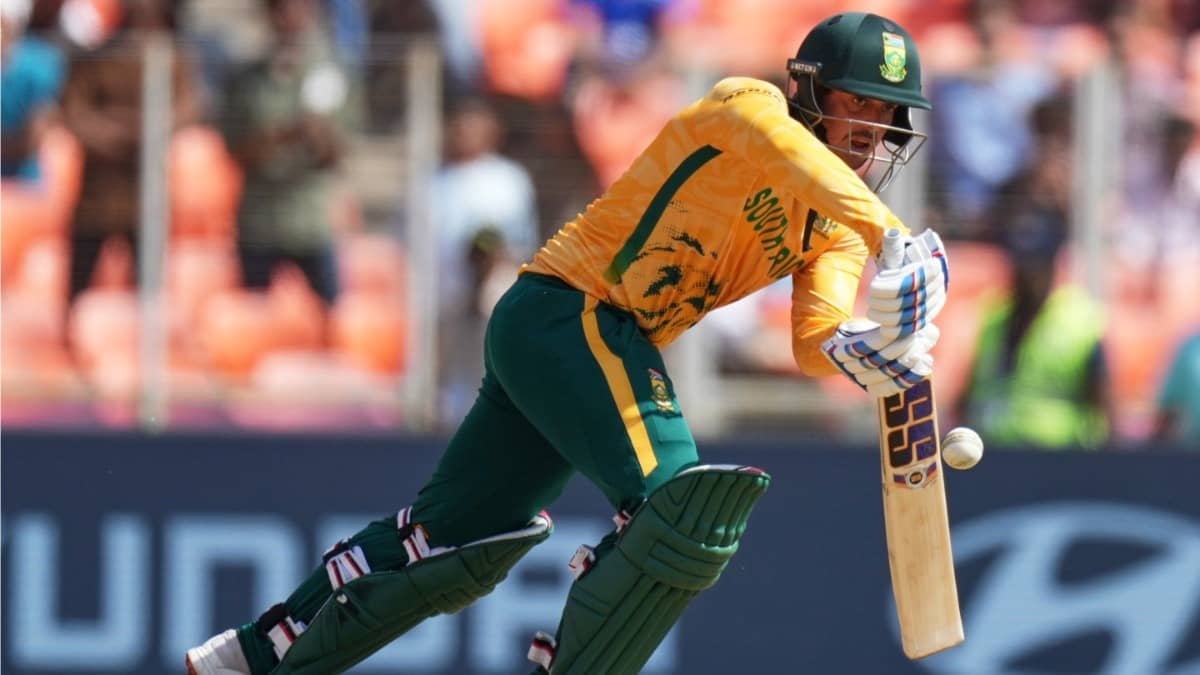 Quinton de Kock in action against Afghanistan