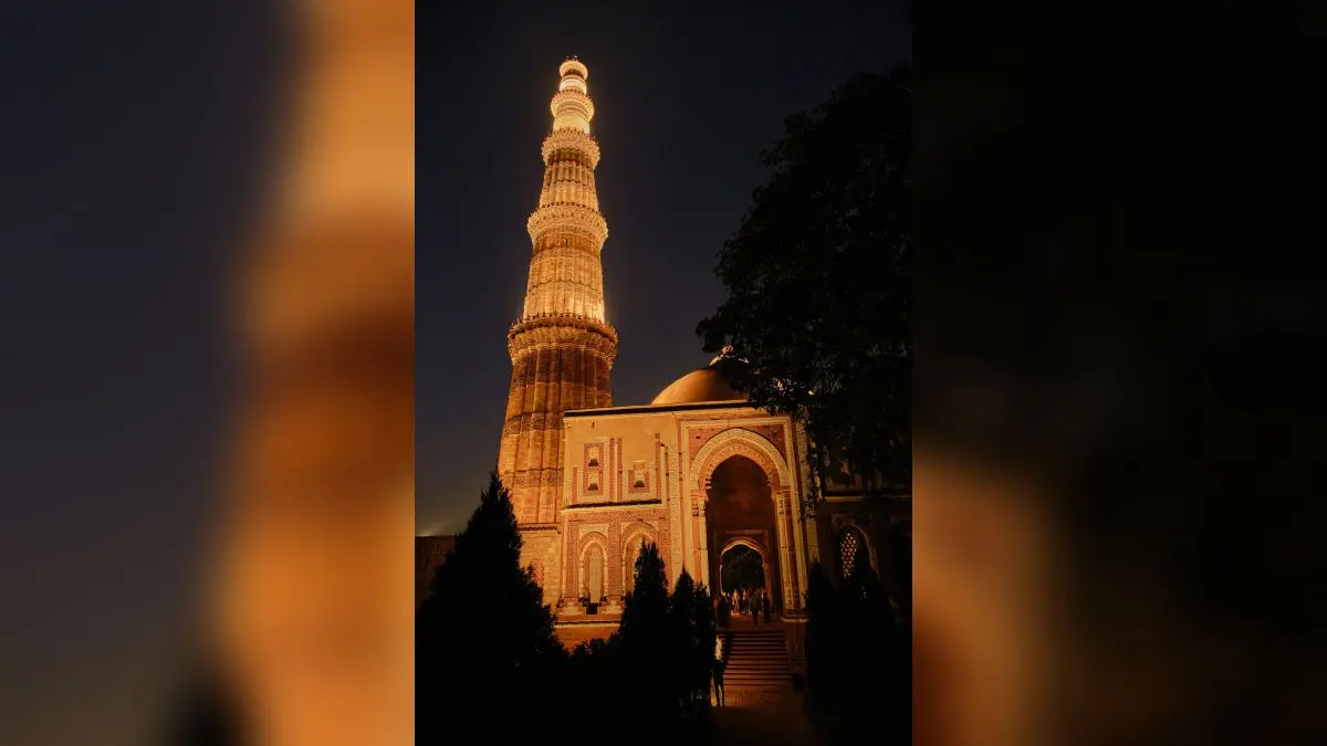 India AI Film Festival on Feb 17 at Qutub Minar: Entry by Registration, Passes from Rs 2,500 Qutub Minar lit up in New Delhi