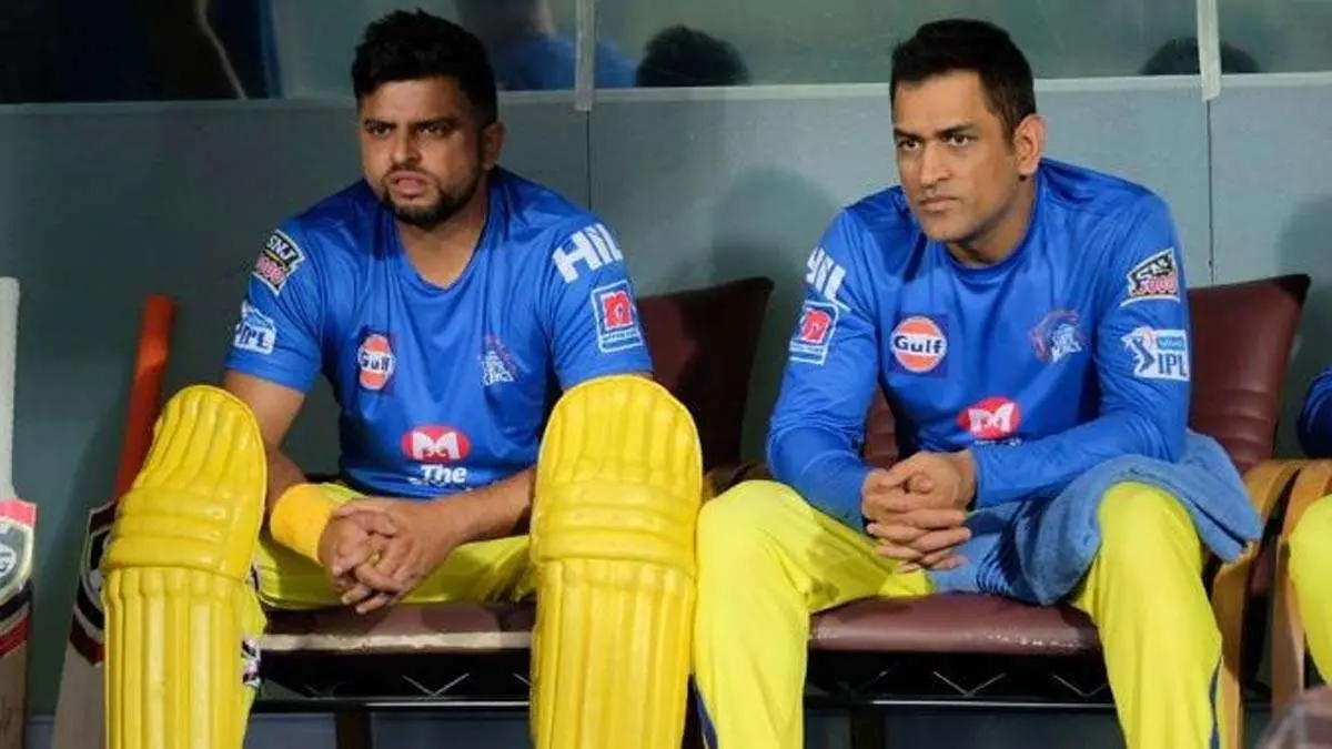 Raina-Dhoni in the dugout during IPL