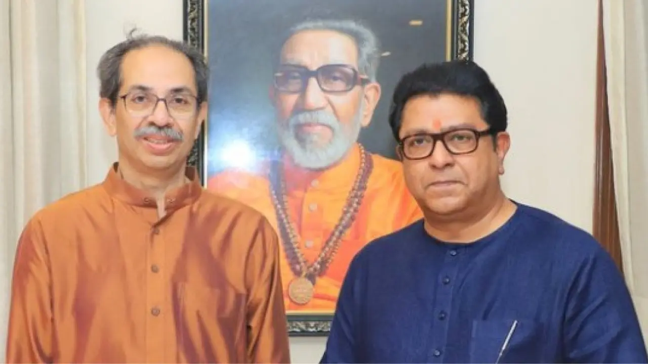 Raj Thackeray Visits Matoshree After 13 Yrs On Cousin Uddhav's Birthday