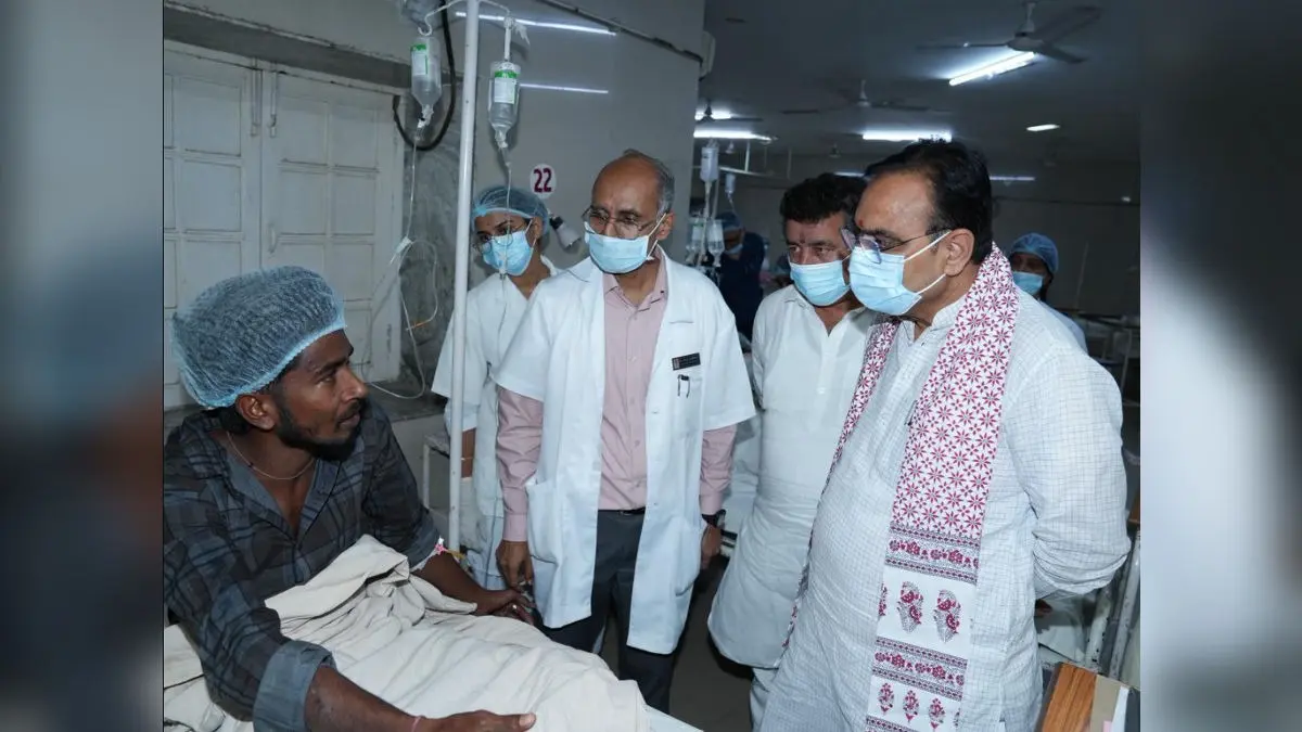 Rajasthan CM visits injured at Jodhpur hospital after Jaisalmer bus fire tragedy