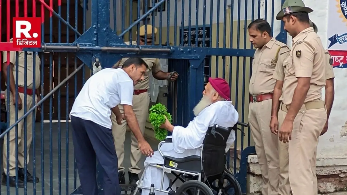 Rajasthan High Court grants bail to Asaram Bapu serving life sentence in a rape case