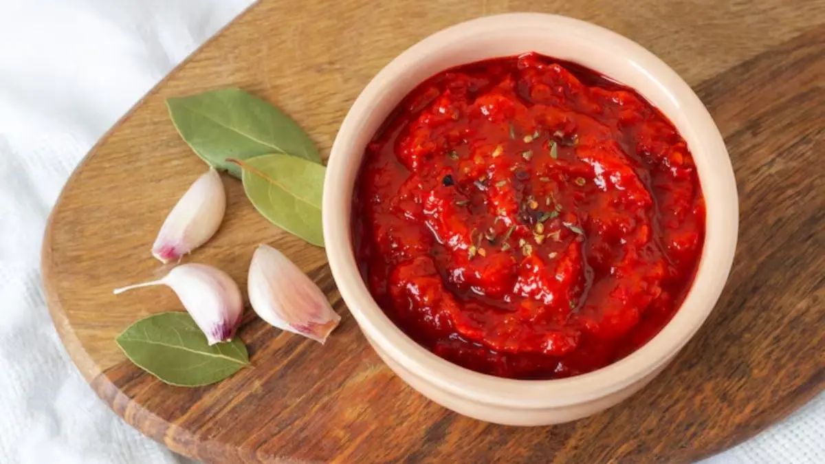 Rajasthani Leshun Chutney Recipe