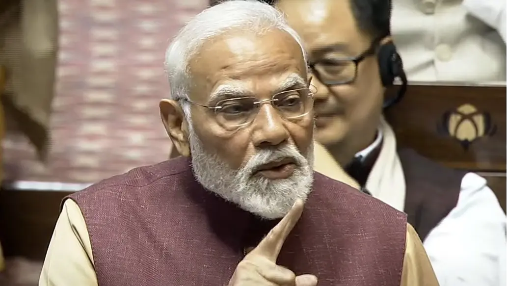 'बाबा साहेब को 2-2 बार चुनाव हराने के लिए क्या...', भीमराव अंबेडकर को लेकर राज्यसभा में PM मोदी का कांग्रेस पर वार राज्यसभा में गरजे पीएम मोदी।