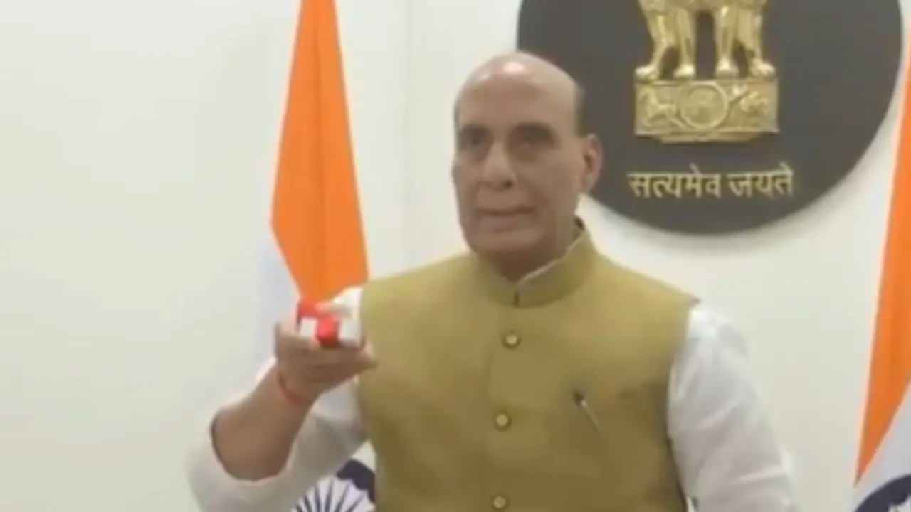 Rajnath Singh virtually inaugurated BrahMos missile unit in Lucknow cm yogi says now Pakistan shake