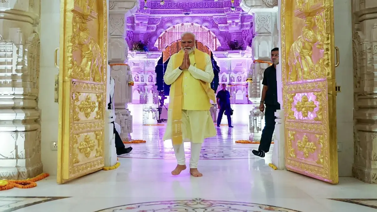 Ram Mandir Dharma Dhwajarohan: PM Modi Arrives In Ayodhya, To Hoist Sacred Saffron Flag On Temple Shikhar On Abhijit Muhurat Of Ram-Sita Vivah Panchami Ram Mandir Dharma Dhwajarohan: PM Modi Arrives In Ayodhya, To Hoist Sacred Saffron Flag On Ram Mandir Shikhar On Abhijit Muhurat Of Ram-Sita Vivah Panchami