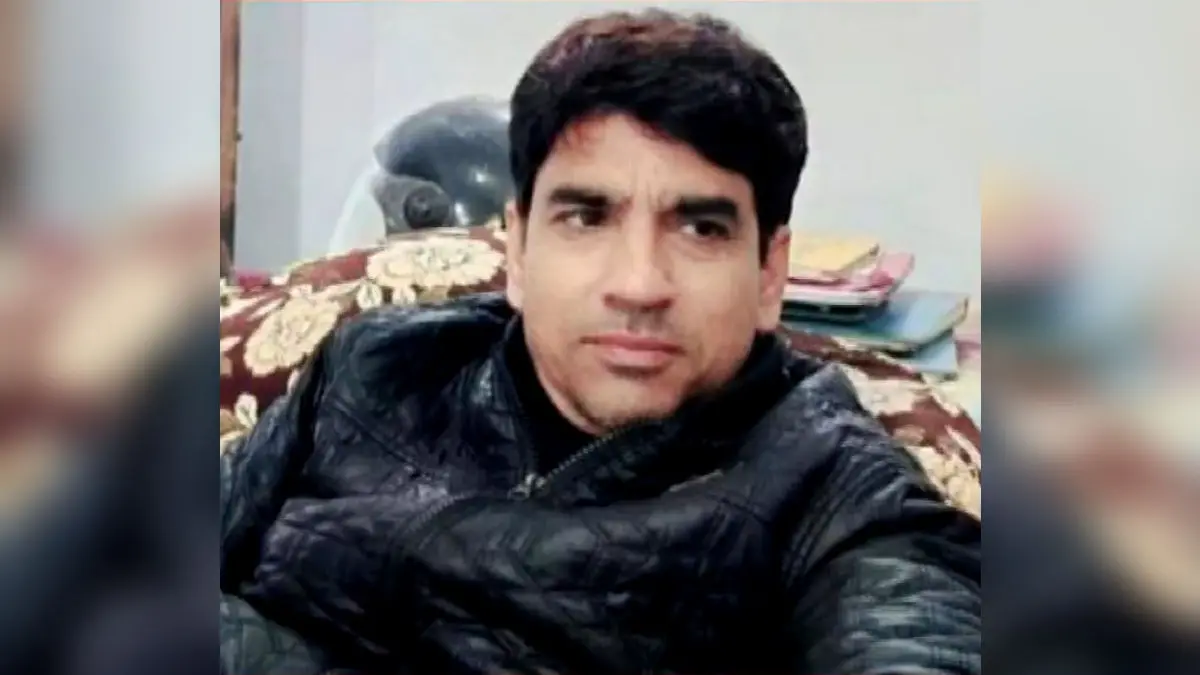 Rampur Lawyer Shot Dead in Broad Daylight Rampur Lawyer Shot Dead in Broad Daylight