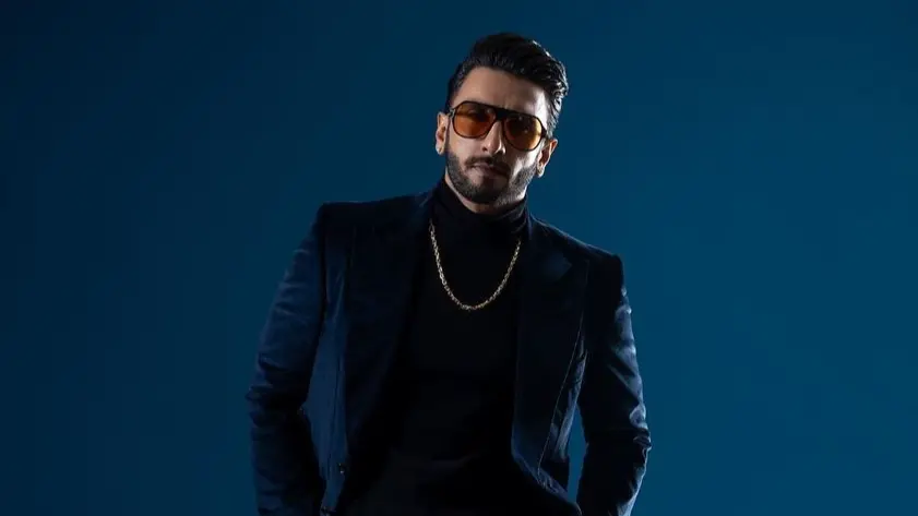 Ranveer Singh has been cast in Don 3 directed by Farhan Akhtar