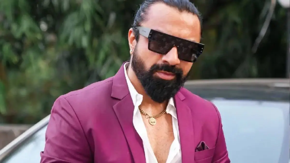 'ये अल्लाह का कहर', ईरान पर इजरायल अटैक को लेकर बोले एजाज खान, मुसलमानों की दी ये नसीहत