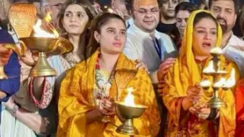 Raveena Tandon-Rasha in Mahakumbh