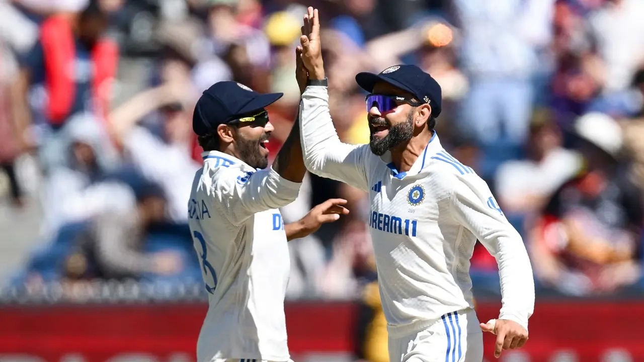 Ravindra Jadeja and Virat Kohli