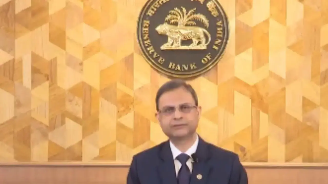 RBI Cuts Repo Rate by 25 Basis Points to 6.25% in Policy Review | LIVE