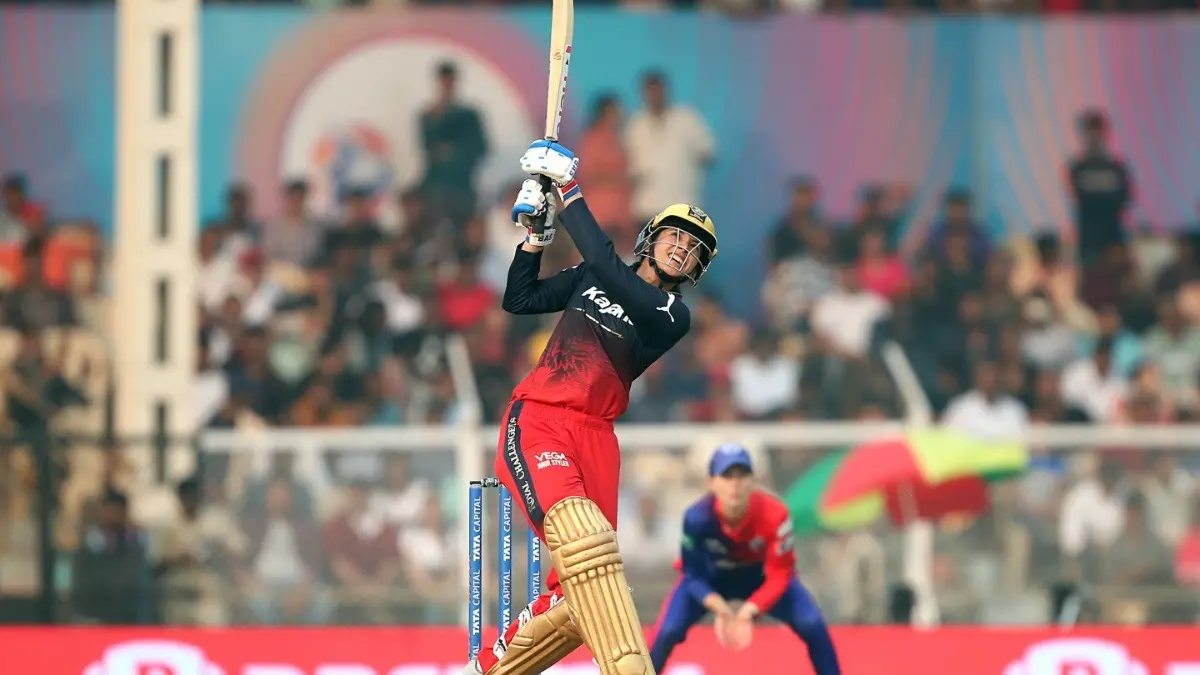 RCB skipper Smriti Mandhana in action during WPL 2023