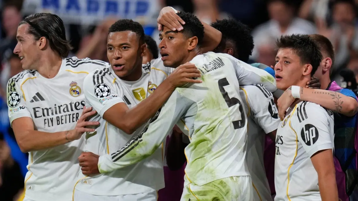 Real Madrid players celebrating after scoring against Juventus in UCL